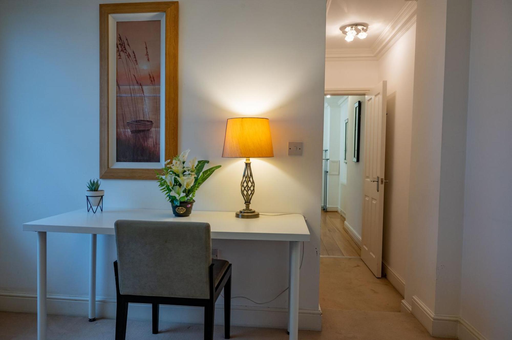 Bloomsbury City Escape Flat 1 ลอนดอน ภายนอก รูปภาพ