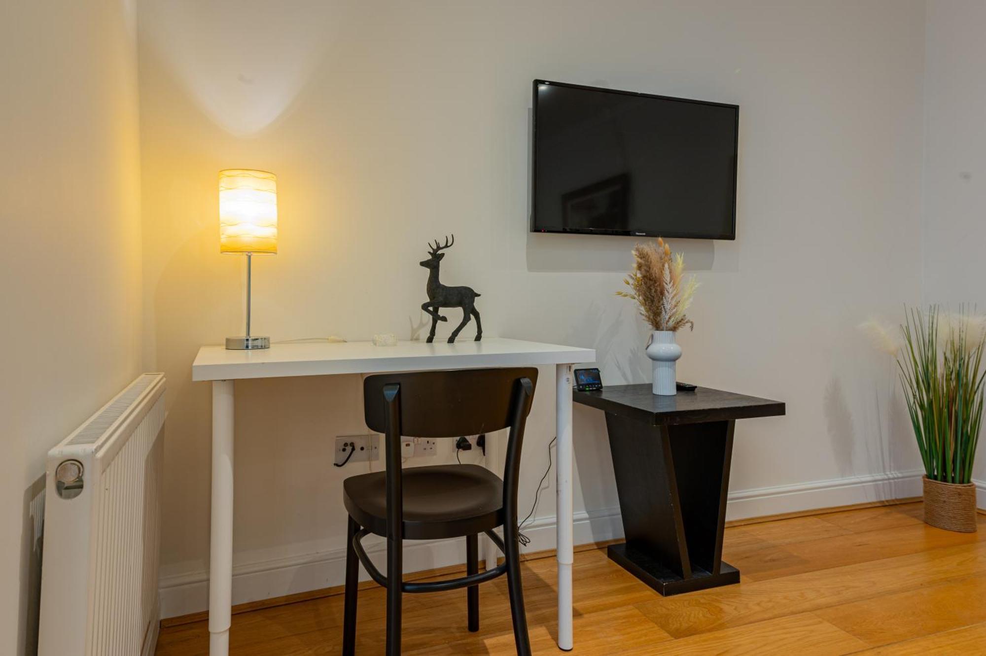 Bloomsbury City Escape Flat 1 ลอนดอน ภายนอก รูปภาพ