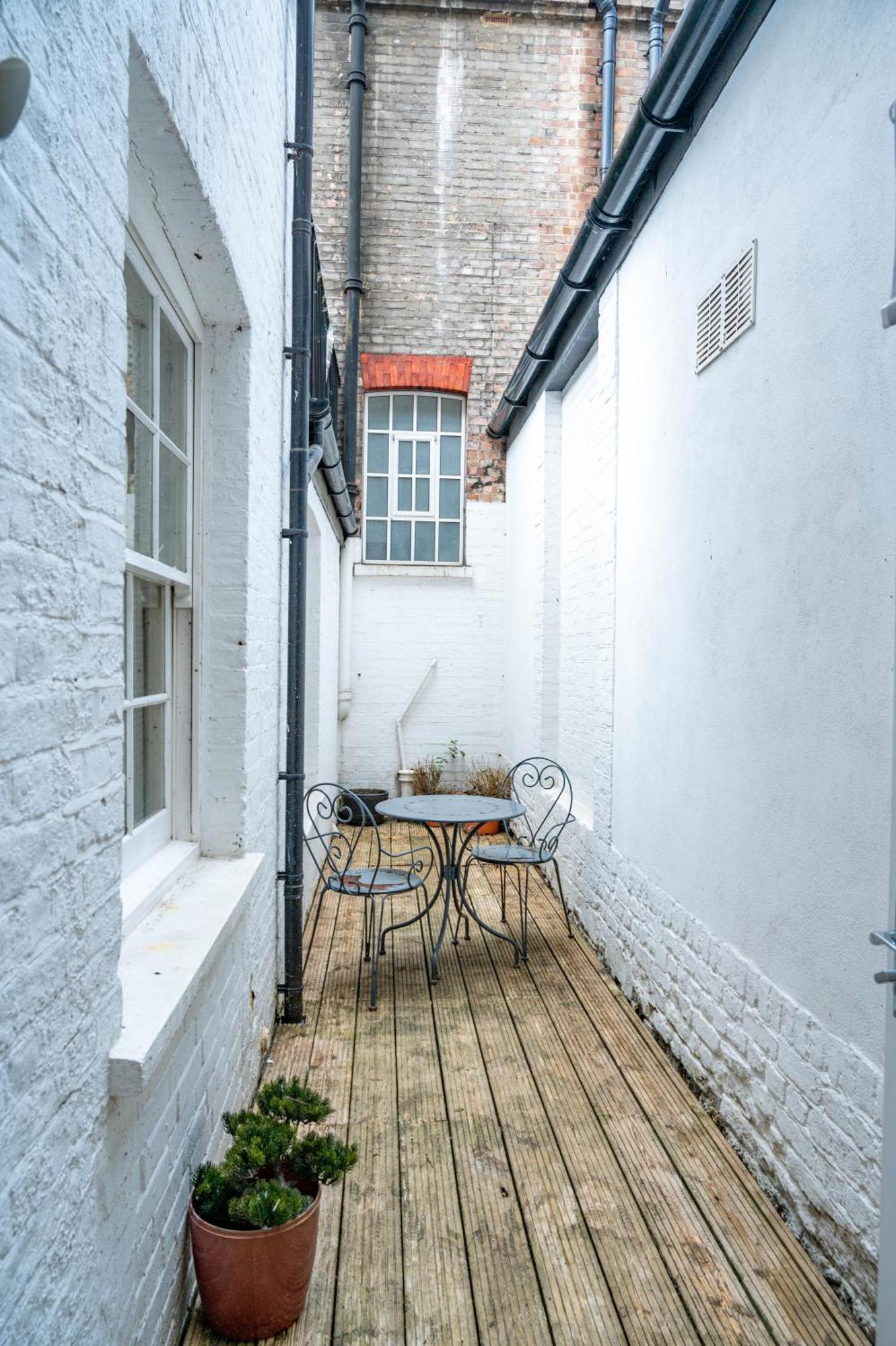 Bloomsbury City Escape Flat 1 ลอนดอน ภายนอก รูปภาพ